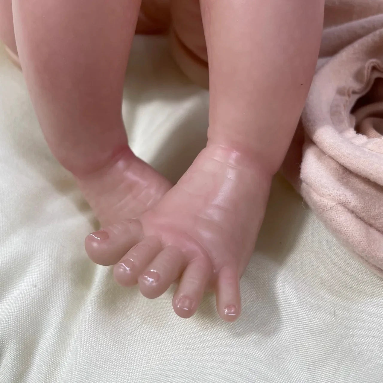 19Inch Painted Reborn Doll Kit Rosalie With Rooted Hair and Cloth Body Unassembled DIY Doll Parts Toy