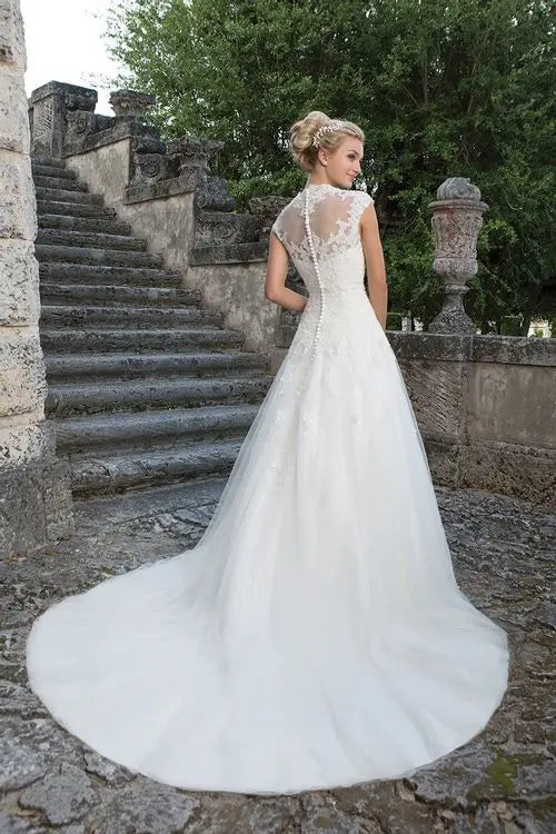 White Bridesmaid Dresses: Wedding Dresses Cap Sleeve Royal Square Neck