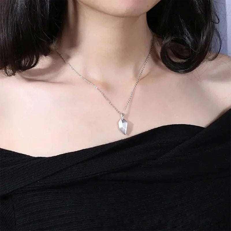 Good Simple Quality Couple Pendant Necklace Electrocardiogram,Magnetic Heart,Pendant Splicing Necklace Valentine's Day Gift