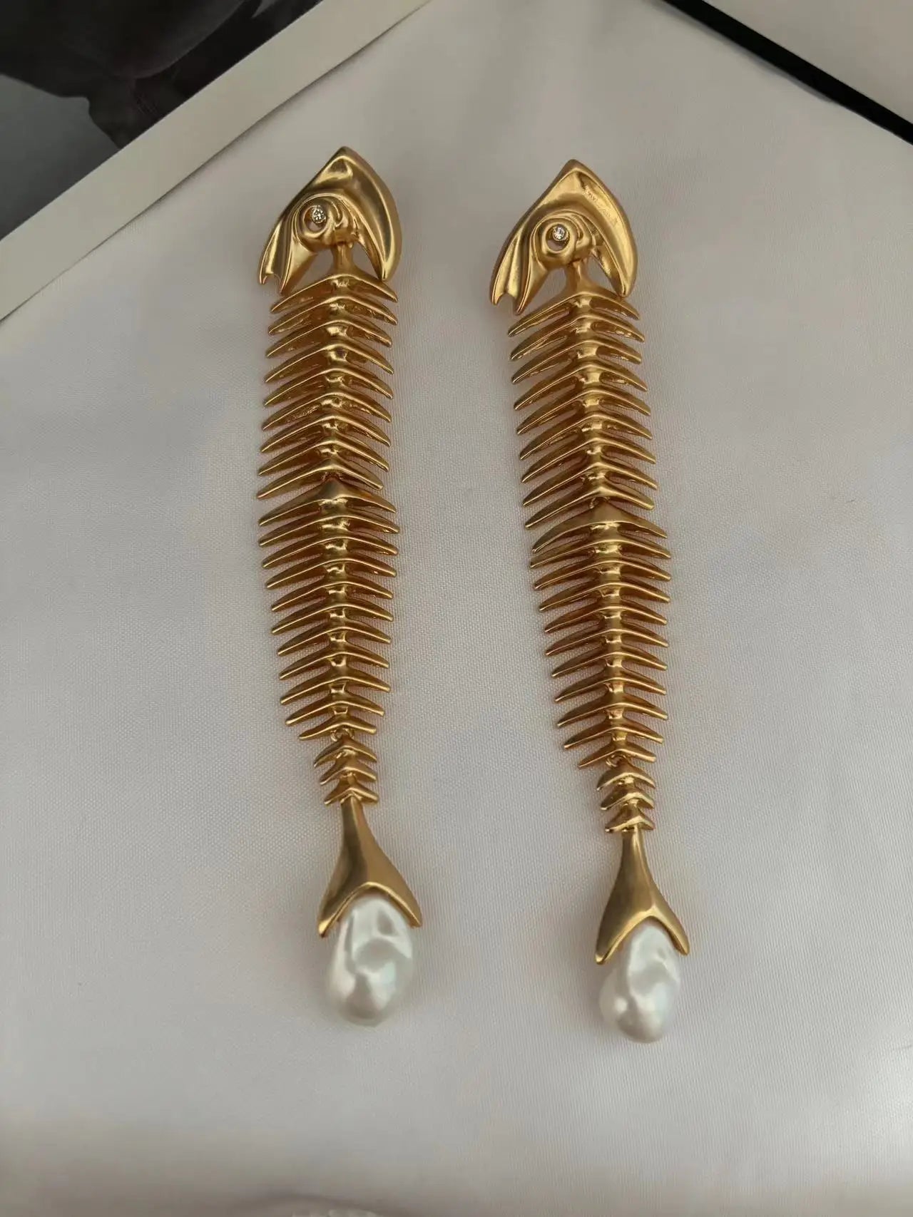 Baroque Pearl Eye Earrings