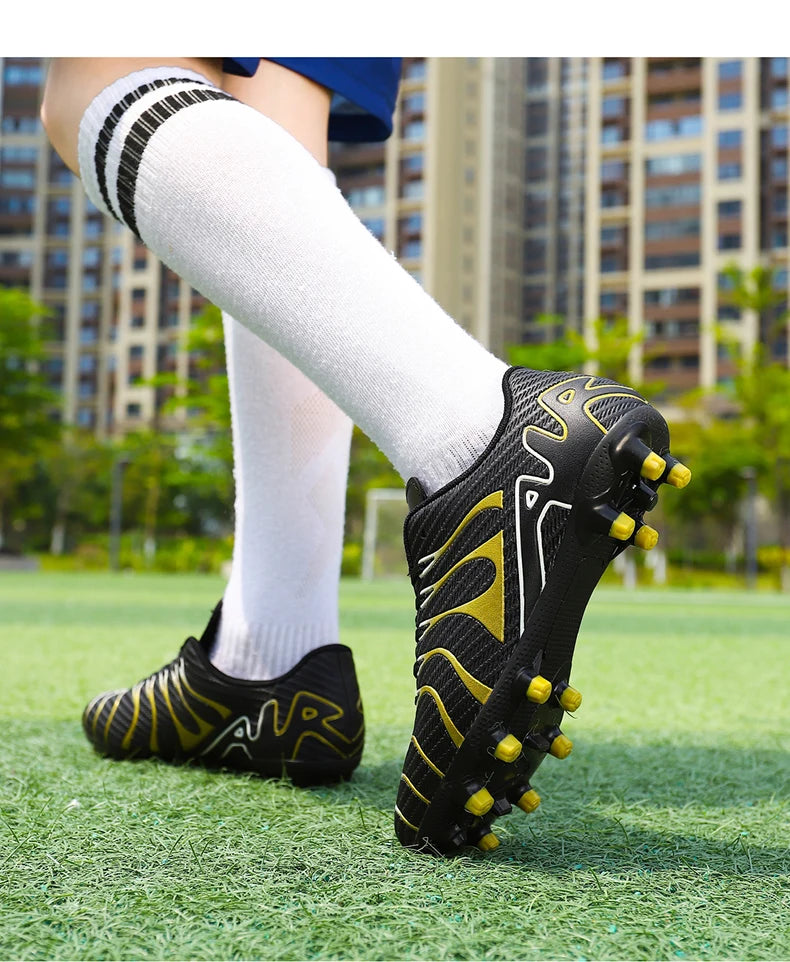 Men Soccer Shoes Adult Kids TF/FG Futsal Boys Ultralight Soccer Cleats Professional