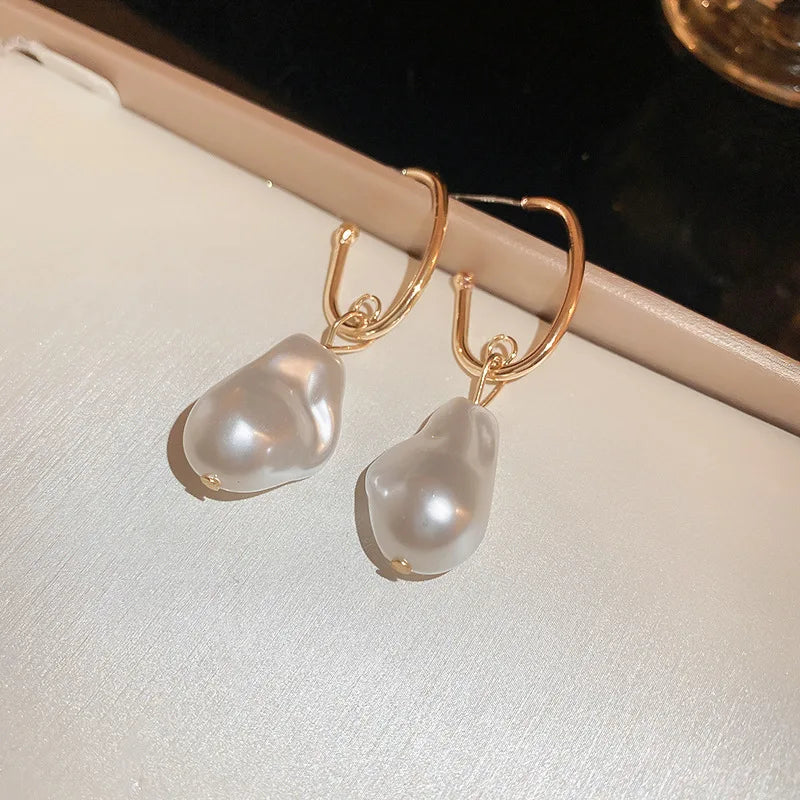 Imitation Pearl Earrings For Women Heart Round Stud Earrings Elegant Love Ear Stud Party Wedding Jewelry Valantine Day Gifts