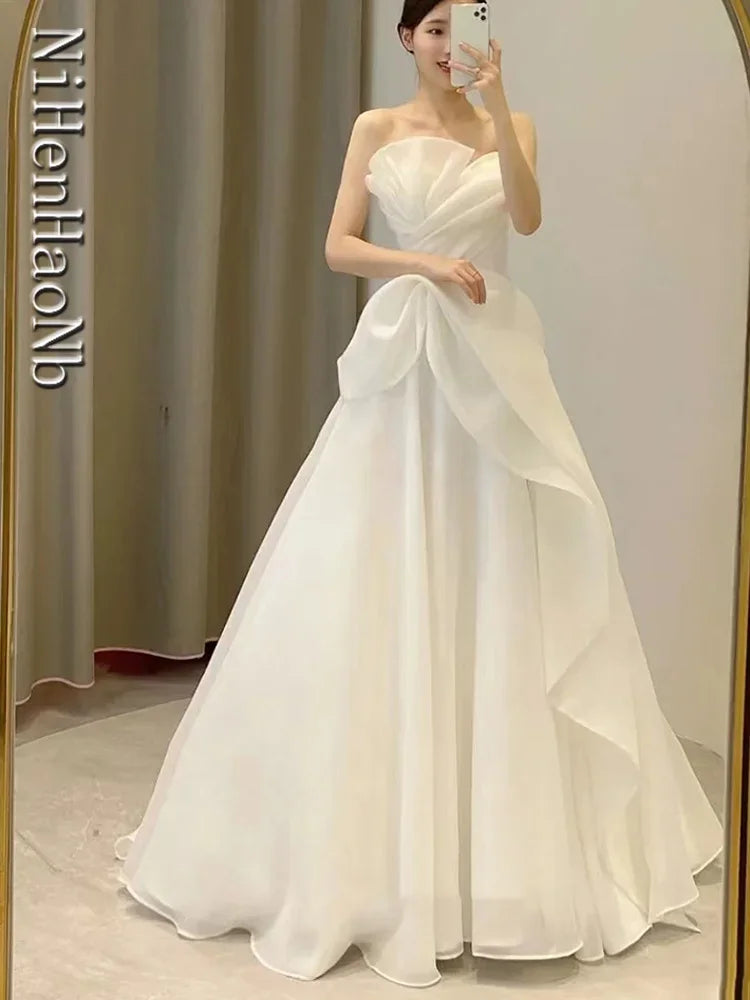 White Bridesmaid Dresses: Wedding Dresses Strapless Fashion Bride Dress