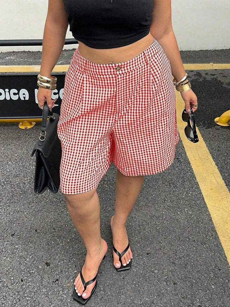 Ladies plus Size Spring Simple Casual Black White Plaid Shorts Wide Leg Pants Trousers for Women