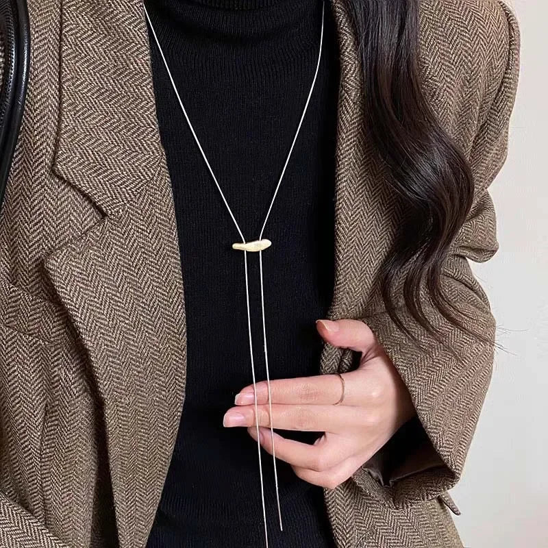 Fashion Metal Long Pull Necklaces for Women Luxury Elegant Silver Color Matte Snake Bone Chain Necklace Jewelry Accessories Gift