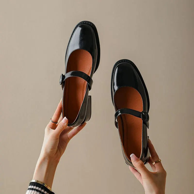 Krazing Pot Cow Leather Round Toe Med Heels Shoes Women