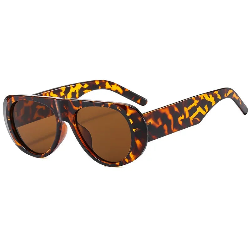 Vintage Oversized Oval Sunglasses Women Men New Fashion Wide Leg Leopard Red Gradient Sun Glasses Ladies Trendy Sexy Shades