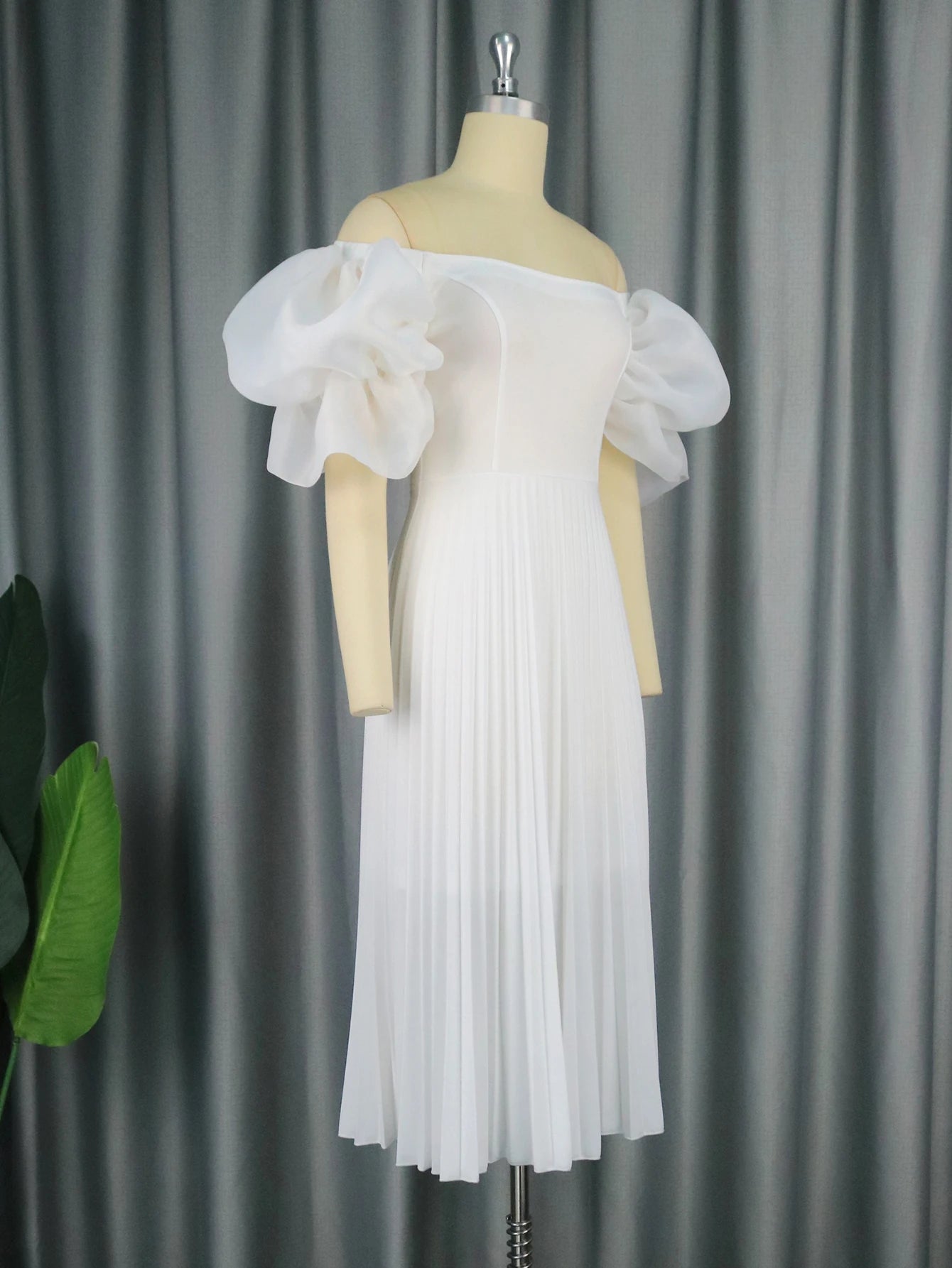 Evening wear Dresses: White Midi Dresses for Women Plus Size