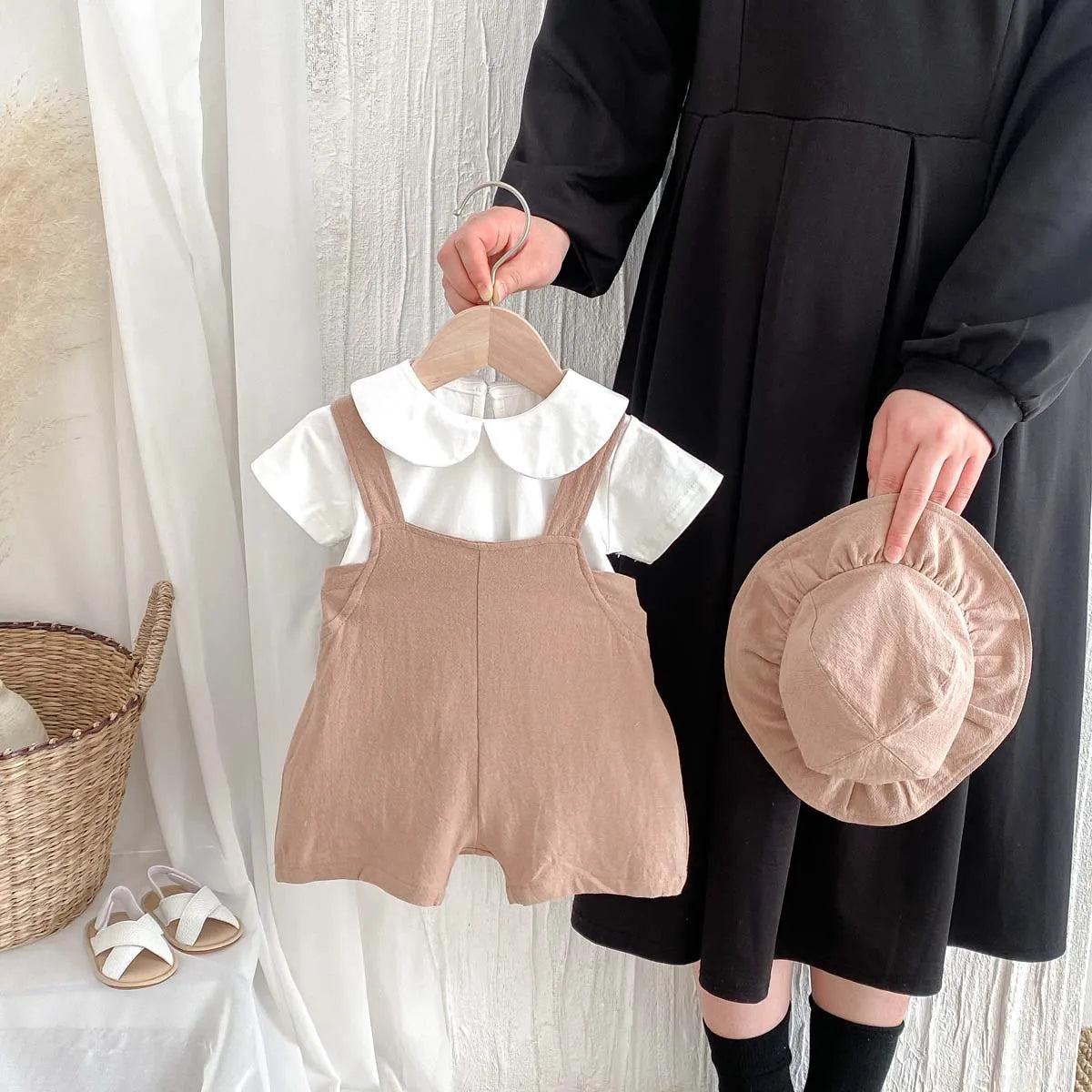 Summer baby basic simple solid color suspenders white doll collar short sleeve jacket suit, summer boys casual cute suit, suspen