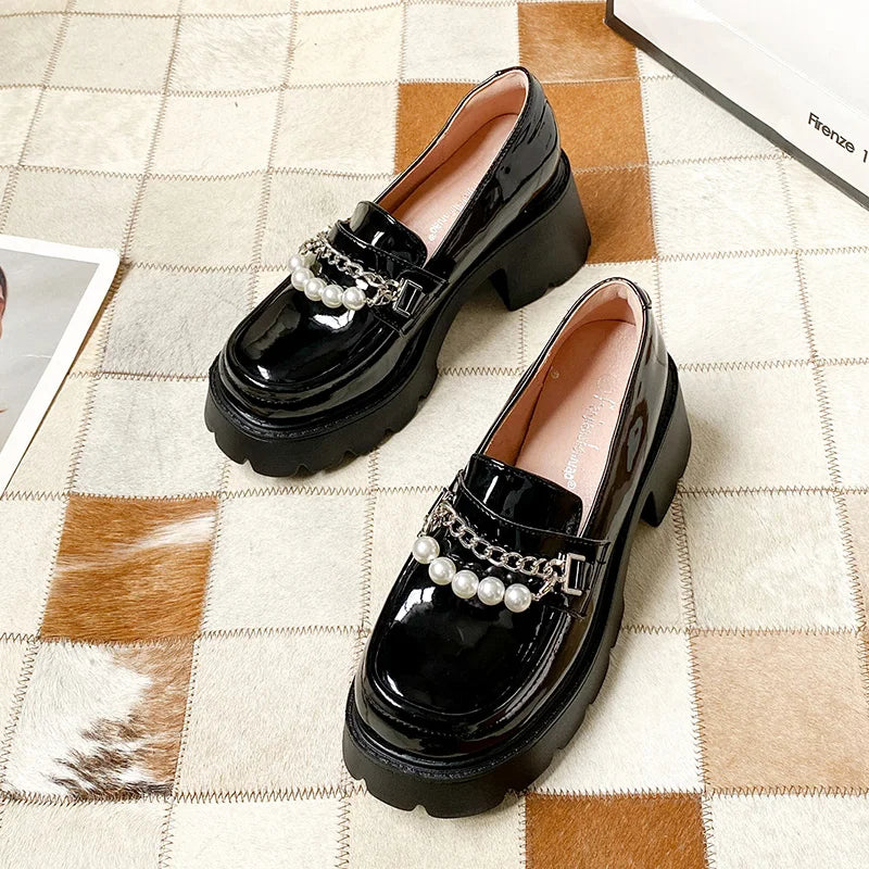 Loafer Shoes Women: Black Female Loafers
