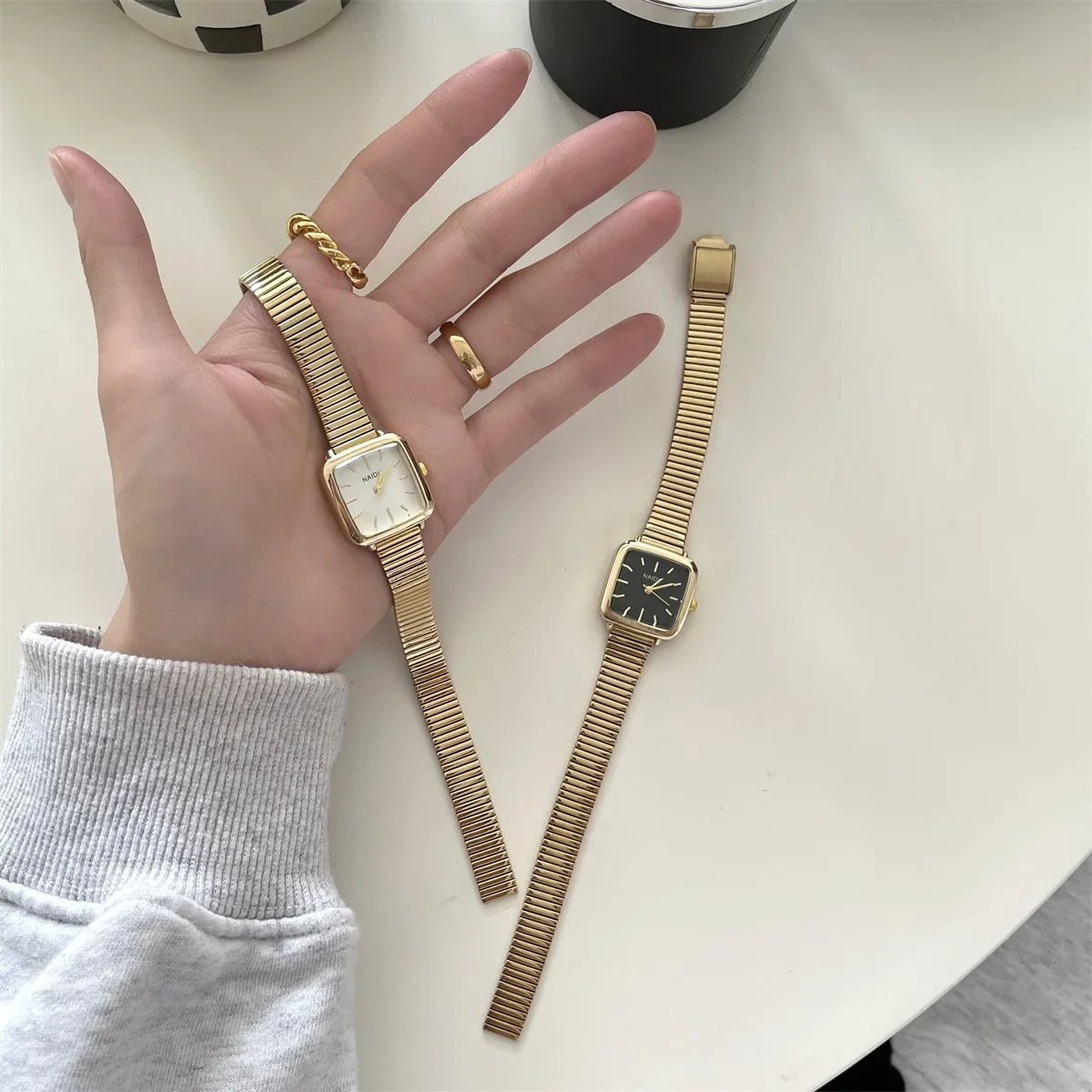 Brand Simple Quartz Watch for Women Retro Luxury Gift Ladies Watches Small Dial Adjustable Stainless Steel Strap Wristwatches