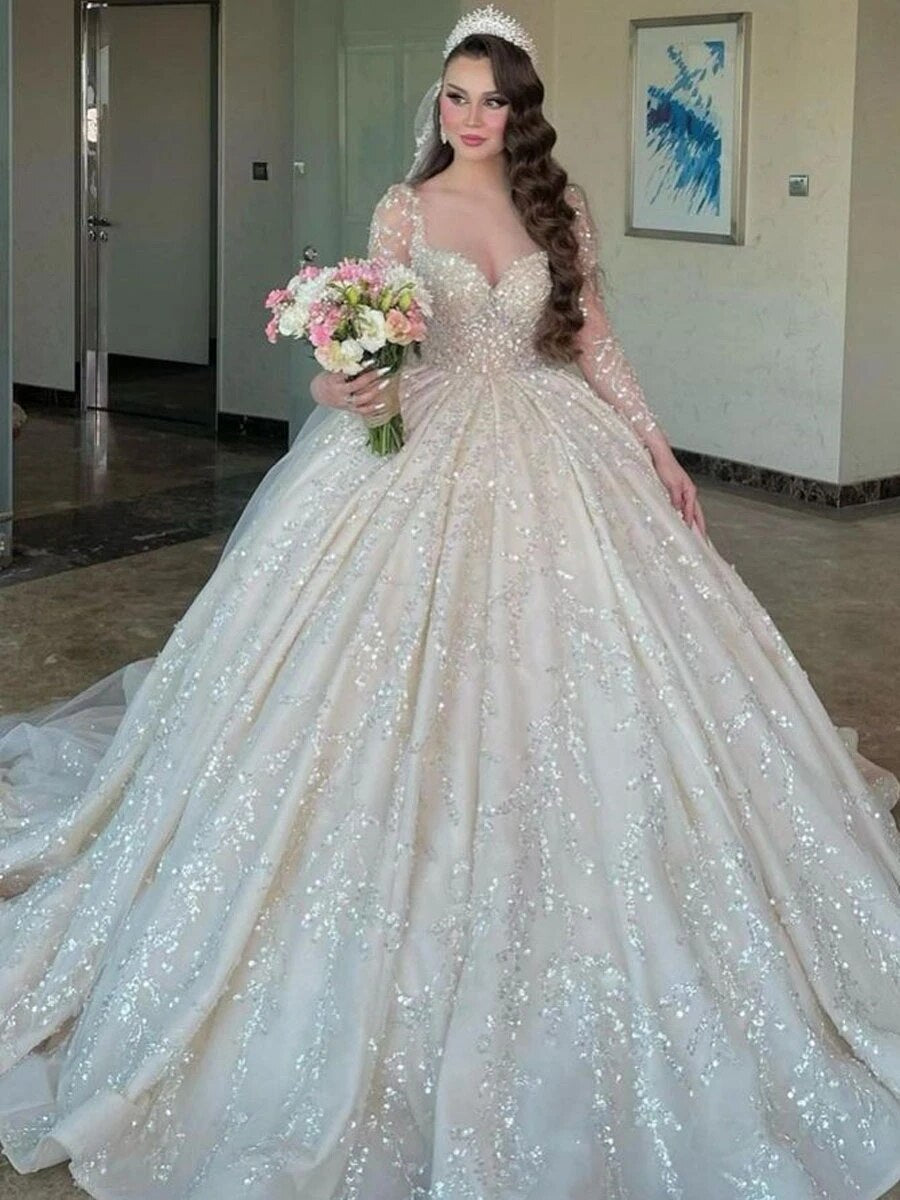 White Bridesmaid Dresses: Wedding Dresses Luxury Long Sleeves Bridal Gowns