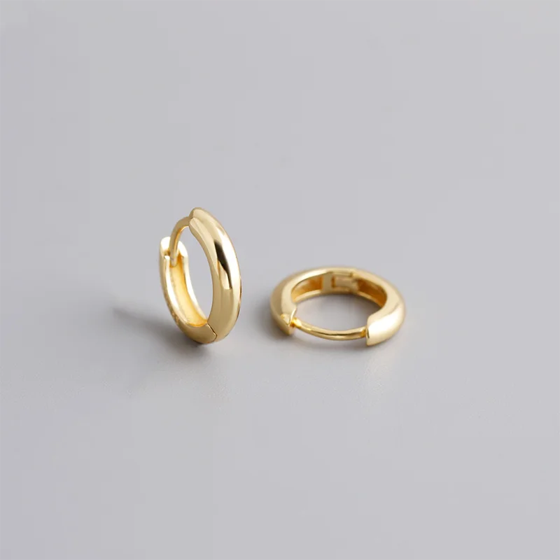 WANTME 925 Sterling Silver Minimalist Matte Gothic Unisex Huggies Ear Hoop Earrings for Women Men Piercing Ear Buckle Jewelry