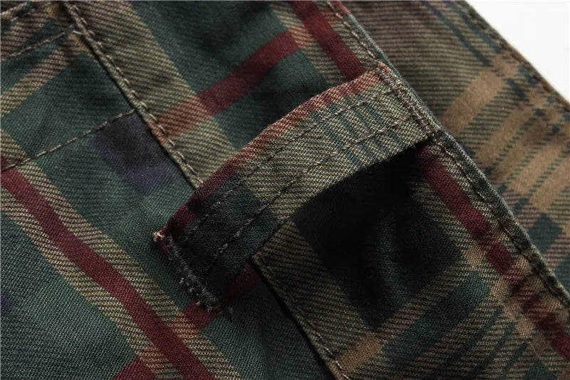 2025 Summer Men Shorts Fashion Plaid Beach Shorts Mens Casual Shorts Military Short Pants Male Bermuda Cargo Overalls No belt