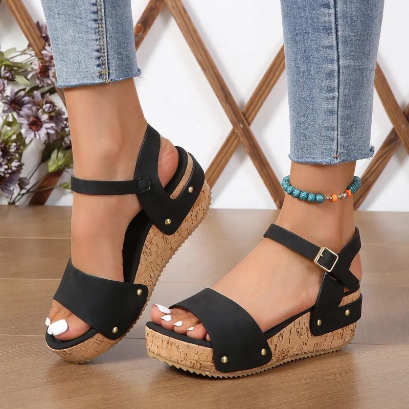 Women's Sandals Platform Wedge Summer Ladies Shoes Buckle Strap Clogs Gladiator Brand Design Heeled Sandal Rivet Footwear 2023