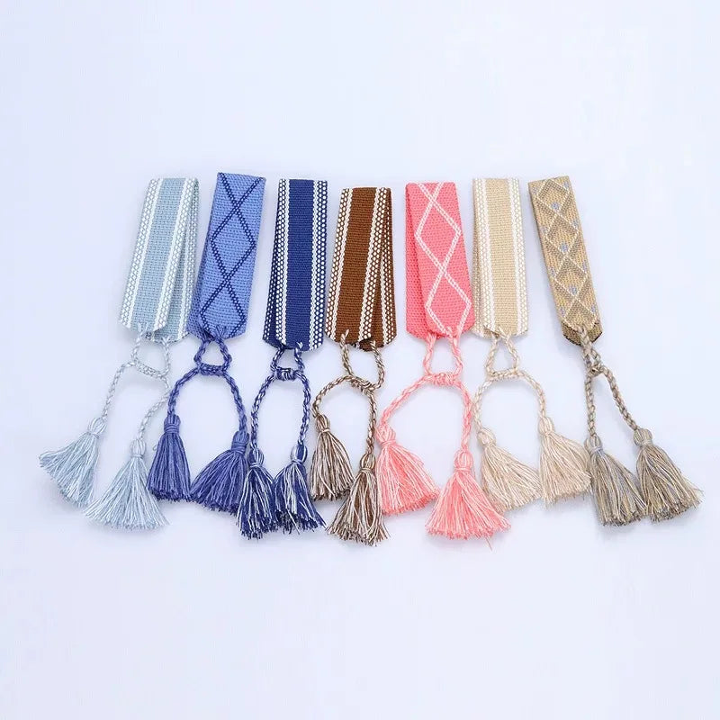 Ethnic Personality Braided Fabric Bracelet for Women Bohemian Adjustable Bracelet Handmade Wrist Bracelet Tassel Fashion Jewelry