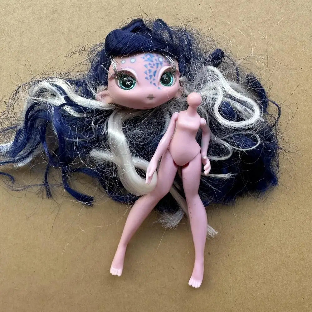 Original Una Verse Dolls Novi Stars with Defectives Joints Movable Rare Collections Gifts