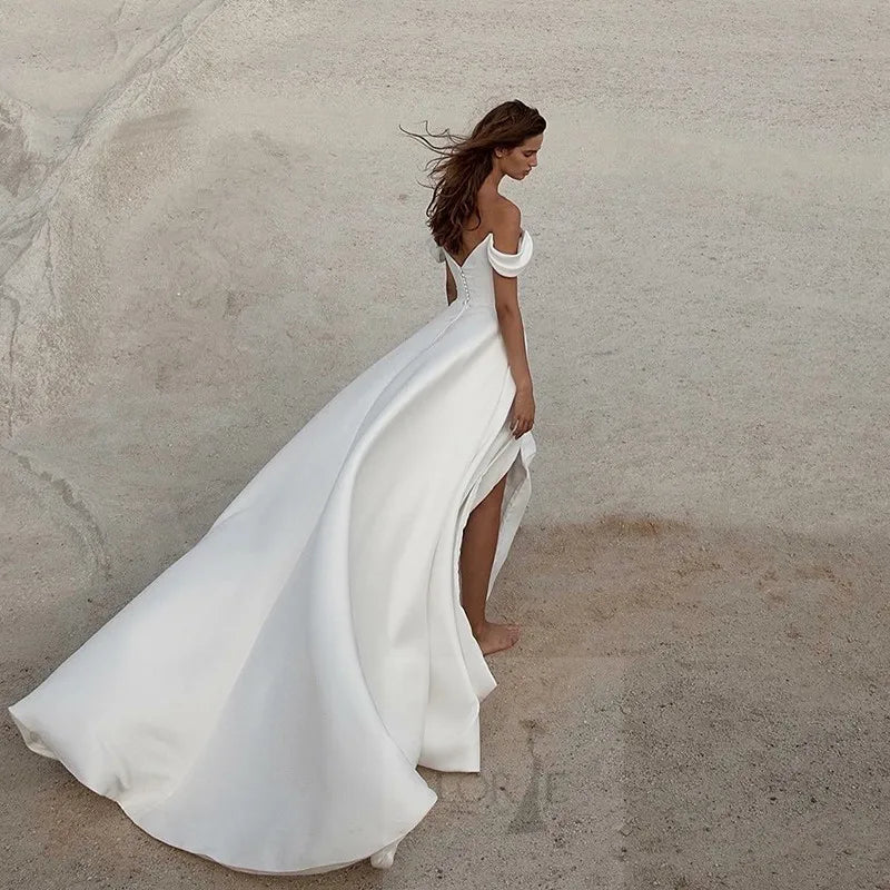White Bridesmaid Dresses: A Line Wedding Dresses Sleeveless Off The Shoulder