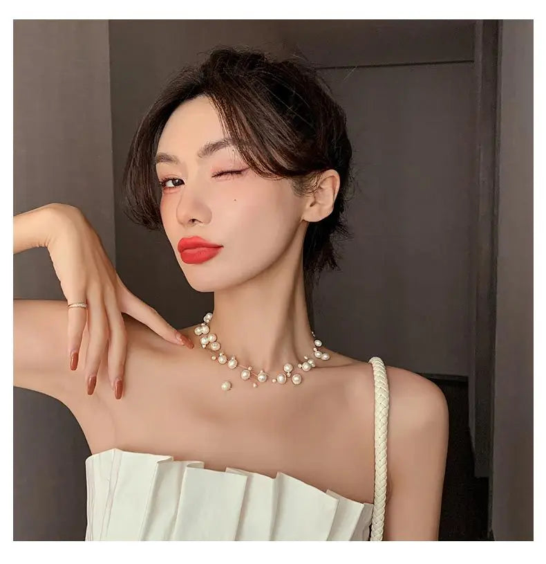 French Style Light Luxury Elegant Niche Design Pearl Multi-layer Pendant Necklace