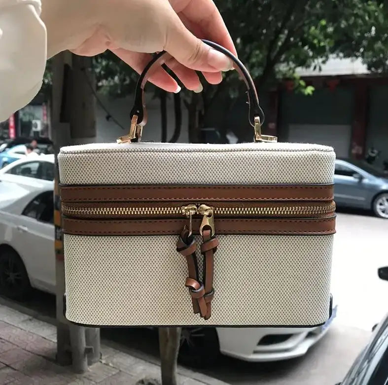 Women's Handbag Luxury Designer Retro Armpit Shoulder Bag Chain Messenger