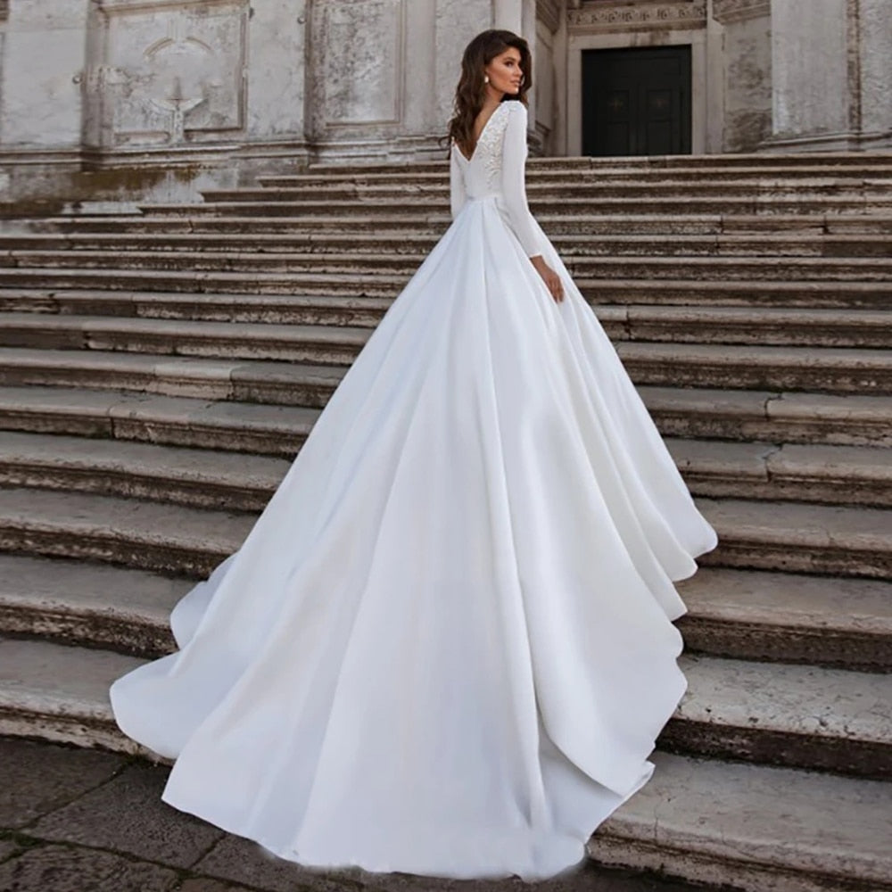 White Bridesmaid Dresses: Beach Wedding Dress Sweetheart Lace Appliques