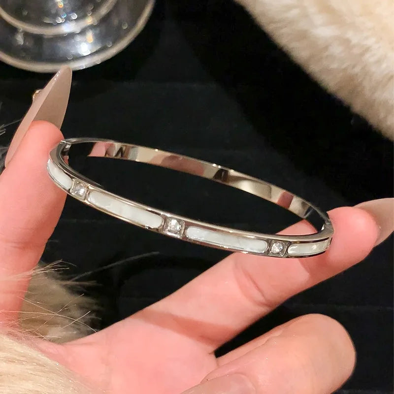 1pc Titanium Steel Silver Bracelet, Fashionable Classic Style, Stainless Steel Bracelet,Inlaid With Zircon,For Womens Daily Wear