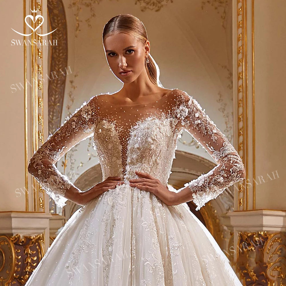 White Bridesmaid Dresses: Wedding Dress Long Sleeve Lace Appliques Princess Bride