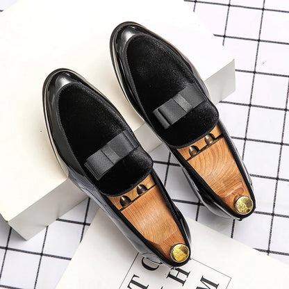 New Luxury Fashion Decoration Suede Driving Shoes Men Casual Loafers Business Formal Dress Dress Groom  Footwear Zapatos Hombre