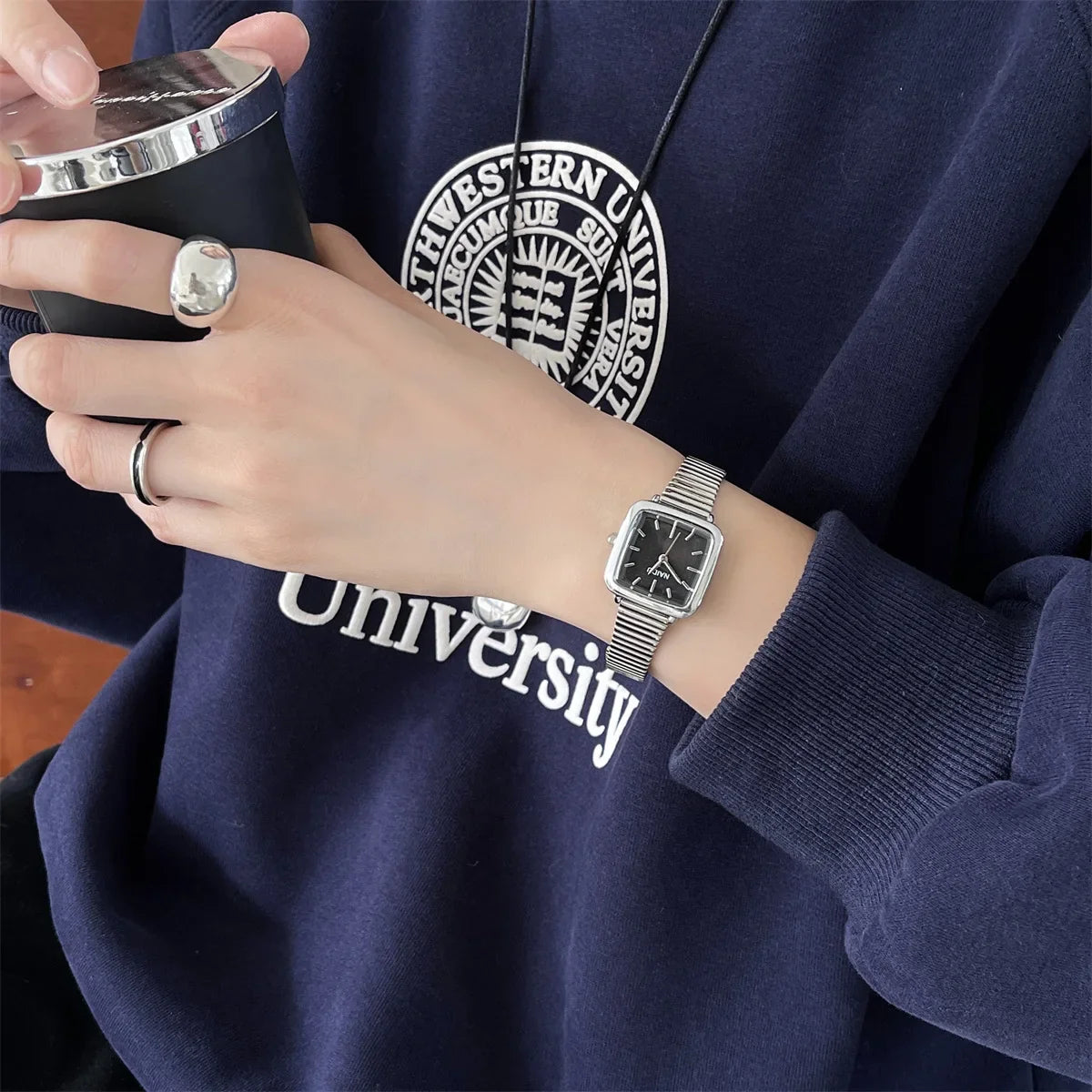 Brand Simple Quartz Watch for Women Retro Luxury Gift Ladies Watches Small Dial Adjustable Stainless Steel Strap Wristwatches