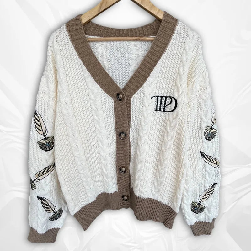Autumn Women Trend Loose Fitting Floral Embroidered Knitted