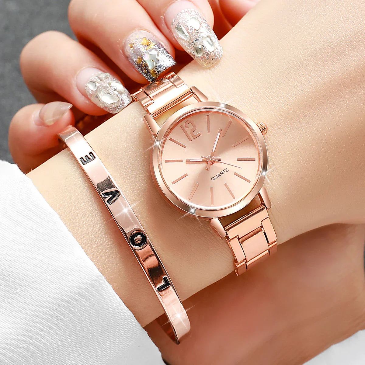 6PCS/Set Women's Watch Fashion Steel Band Quartz Watches Diamond Bracelets Set（Without Box）