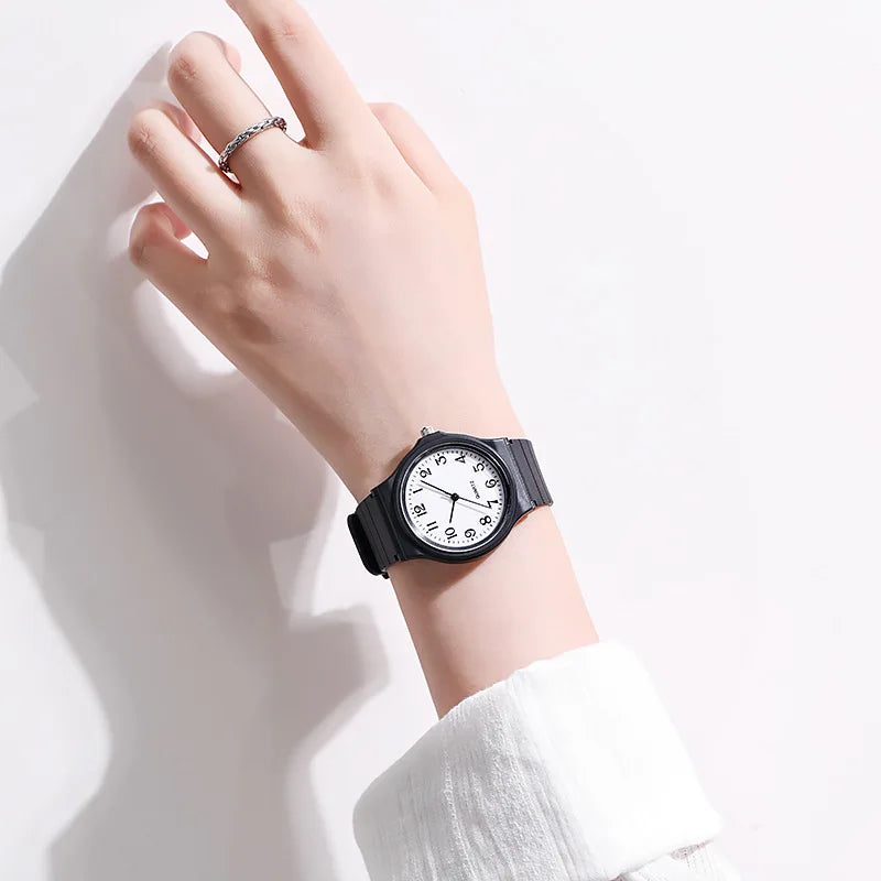 Simple Fashion Quartz Watch for Women Students Wrist Watches Silicone Strap Watch Wholesale Reloj Mujer Elegante Reloj De Mujer