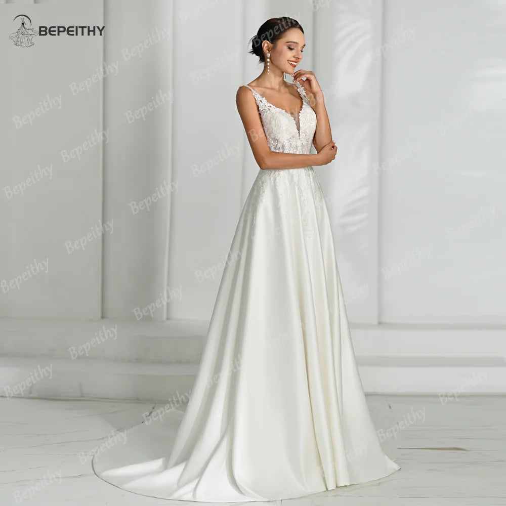 White Bridesmaid Dresses: V Neck Backless Satin Ivory Wedding Dresses For Women