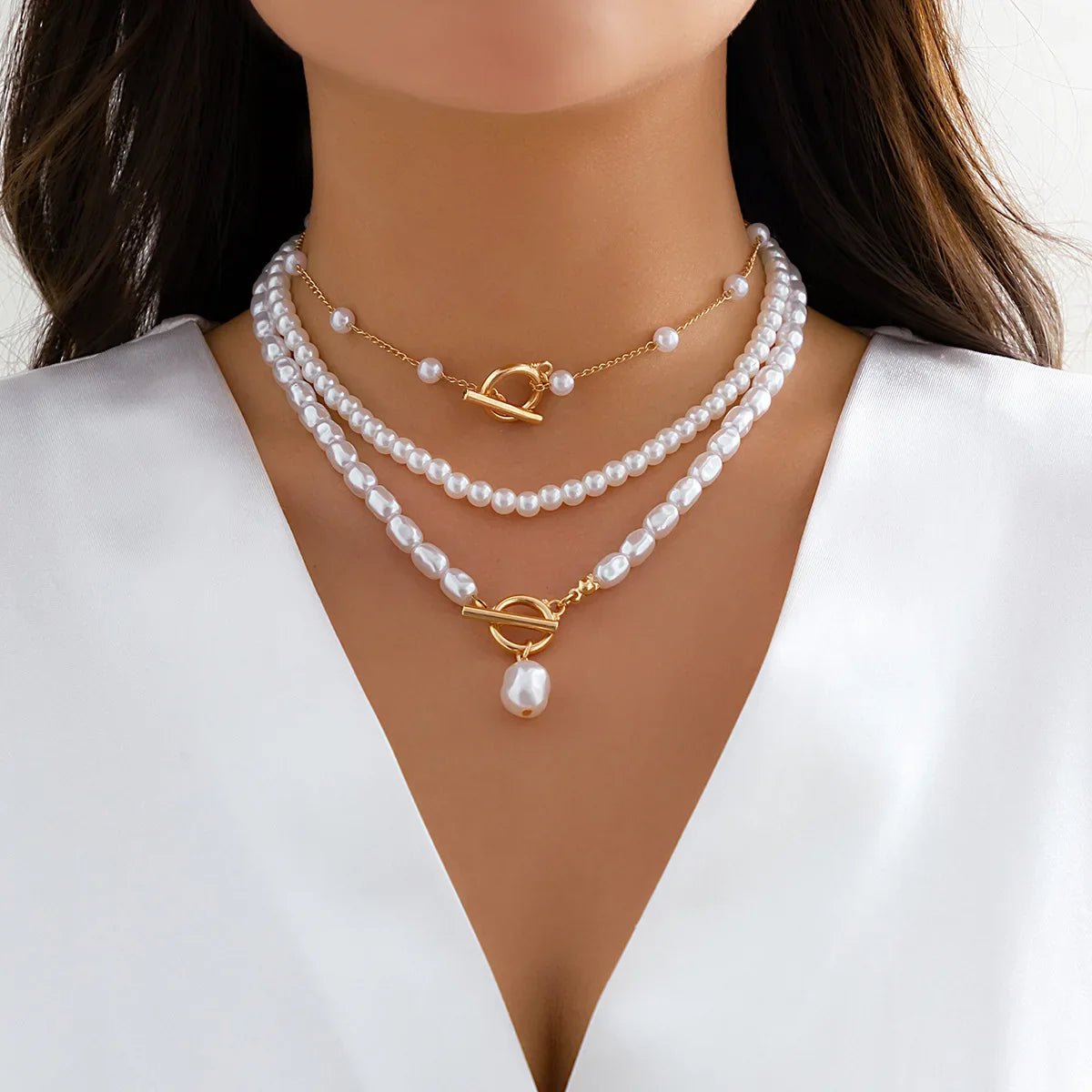 Elegant Irregular Imitation Pearl Beads Necklace for Women Vintage Party Wedding Tassels Choker Fashion Jewelry Accessories Gift