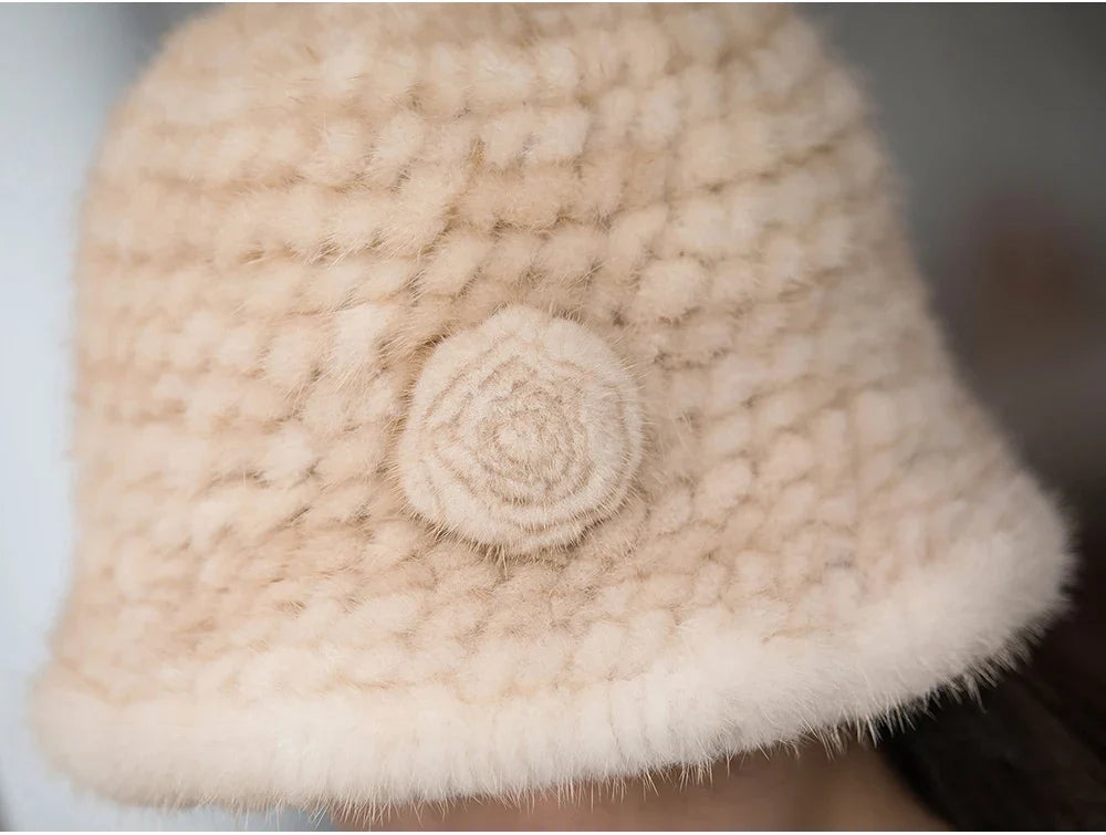 Woman Hat Winter Solid Mink Caps With Flower Natural Mink Fur Hats New Russian Girl Soft Knitting Real Fur Bucket Hats 2026 Warm