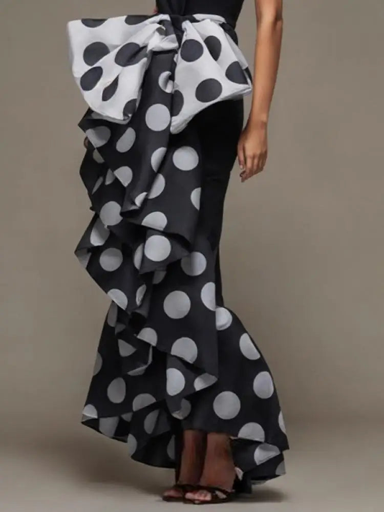 Formal attire Dresses: Polka Dot Bow-Embellished Pleated Strapless Dress