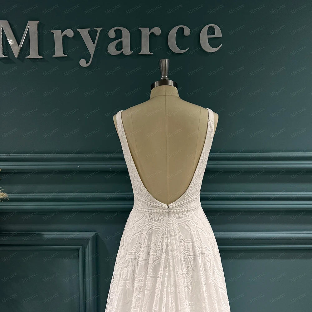 White Bridesmaid Dresses: Plunging Neck Open Back Lace Wedding Dress Bridal Gowns