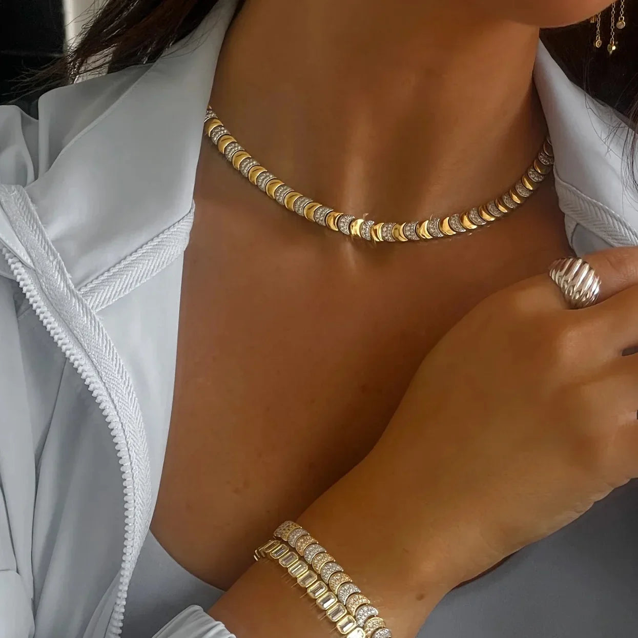 Gold Color Fashion Women Jewelry Set Geometric Shiny Plain Paved 5A CZ Moon Shaped Chain Choker Necklace Bracelet