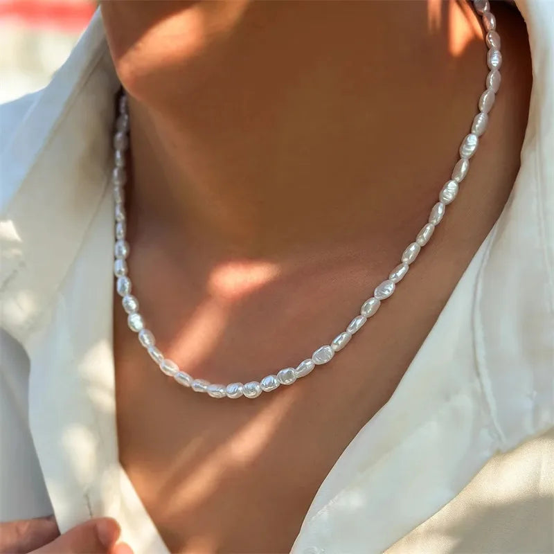 Elegant Irregular Imitation Pearl Beads Necklace for Women Vintage Party Wedding Tassels Choker Fashion Jewelry Accessories Gift