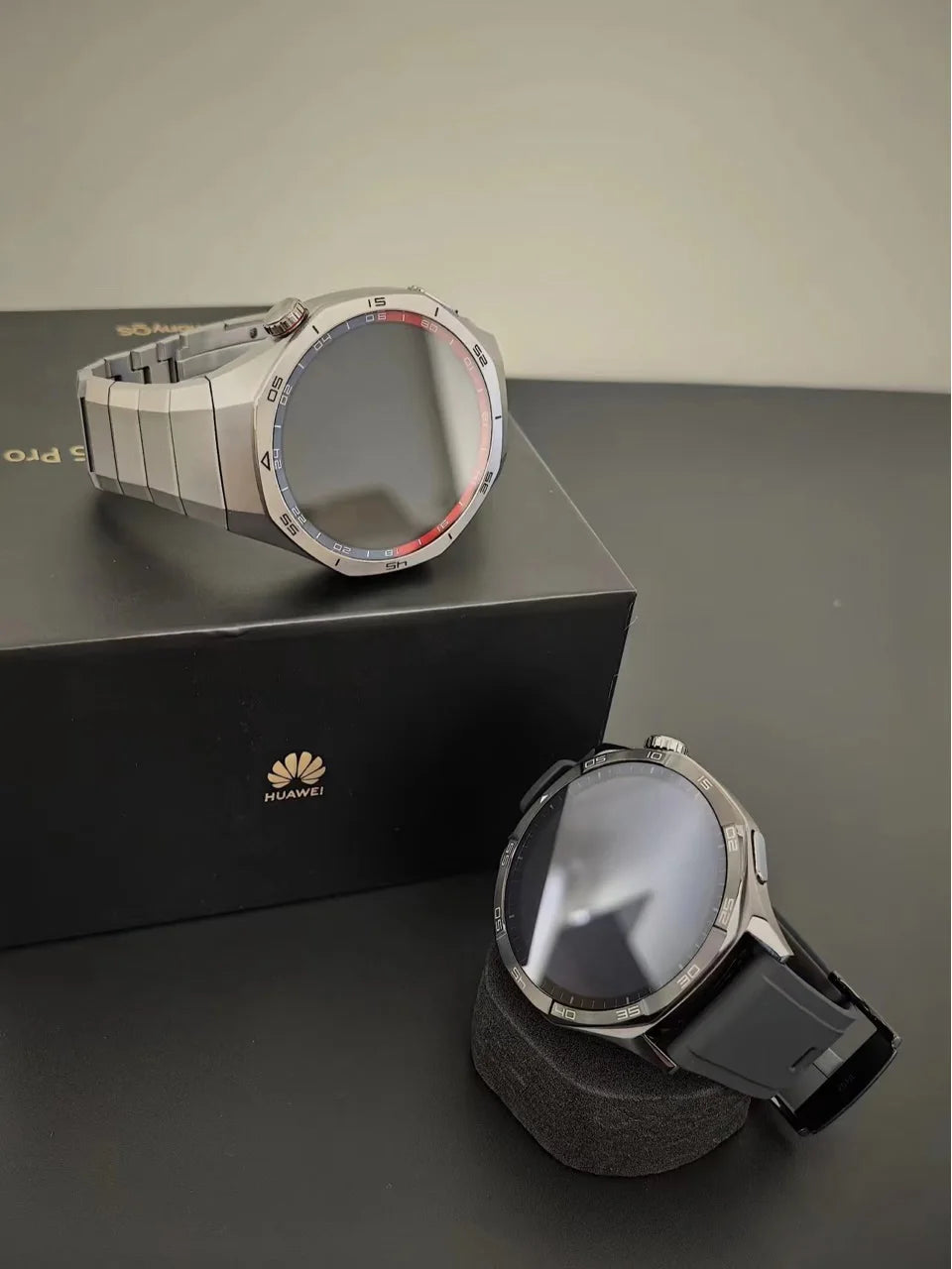 Global Version HUAWEI WATCH GT 5 Pro Ceramic and Titanium Smartwatch Compatible with iOS and Android Up To 14 days Long Battery