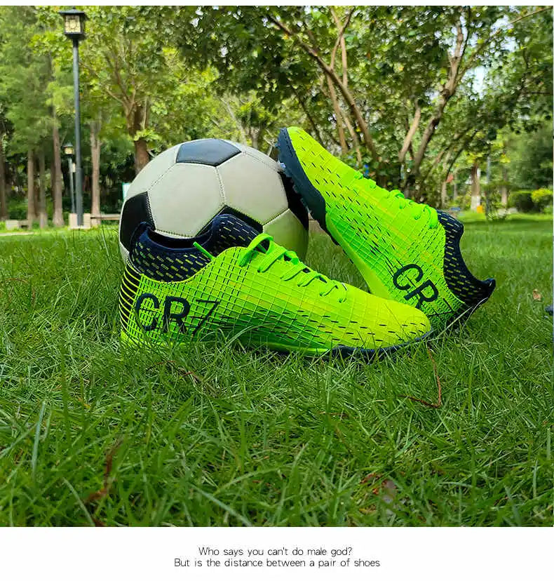 Fashion Green Men's Football Shoes Superstar Outdoor Non-slip Child Futsal