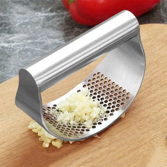 Multi-function Manual Garlic Press Curved Garlic Grinding Slicer Chopper Stainless