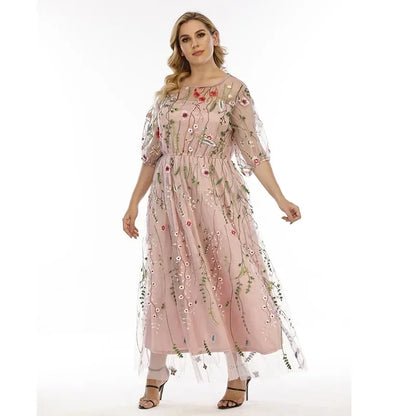 Plus size French Hepburn style oversized dress evening dress women's mesh embroidered banquet party long dress