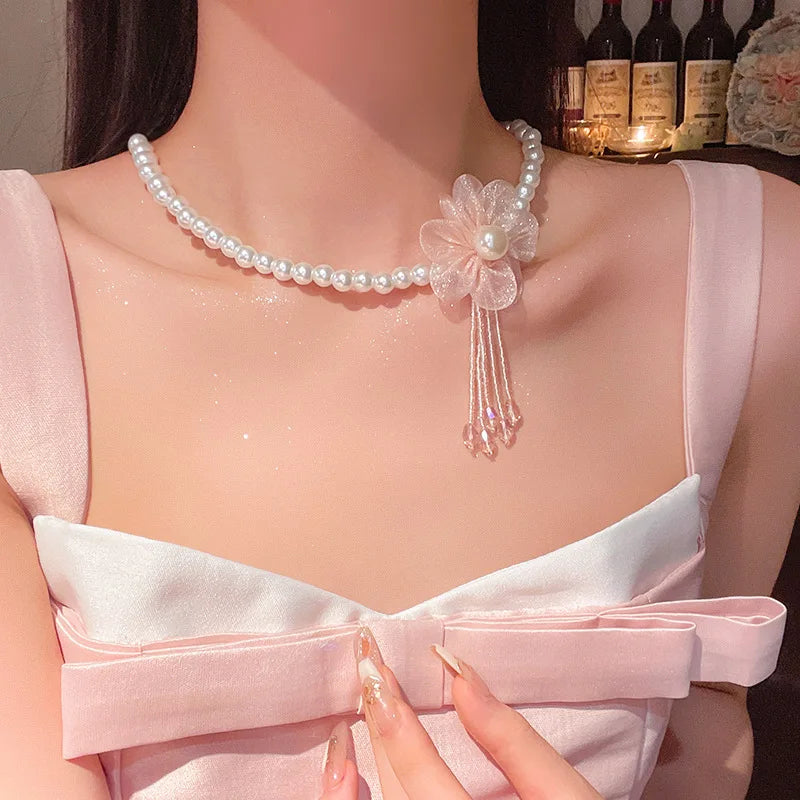 Romantic Niche Pink Sweet Flower Collarbone Chain Versatile Temperament Necklace Women's Pearl Fringe Collarbone Chain
