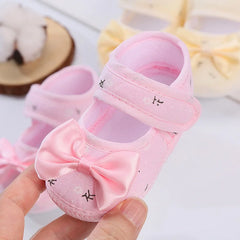 Square Mouth Girl Shoes Breathable Crib Shoes Warm Light Shoes Toddler Shoes