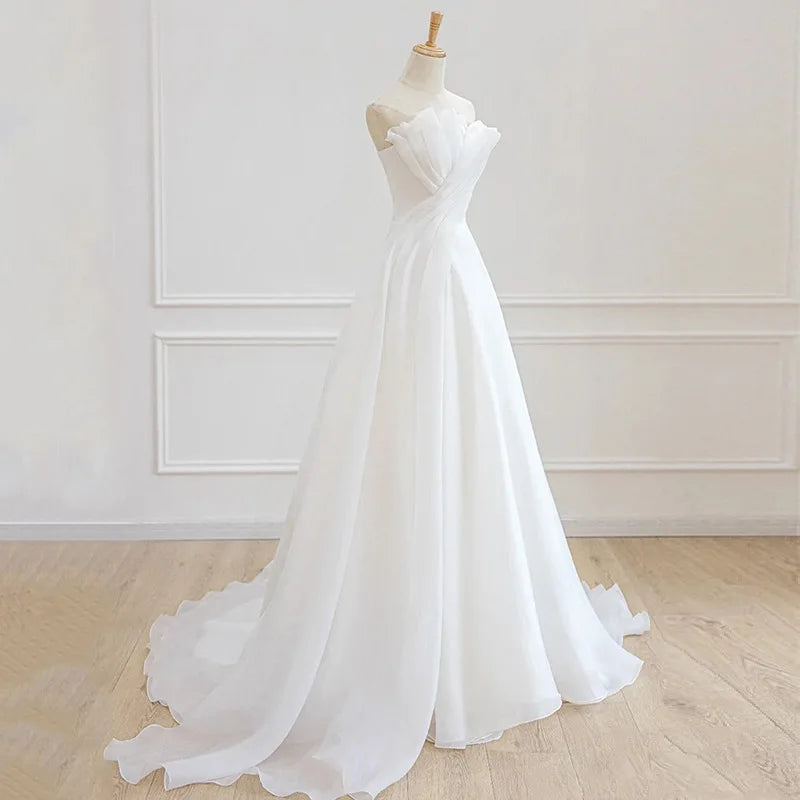 Homecoming Dresses: White Satin Chiffon Strapless Wedding Trailing Dresses for Bride