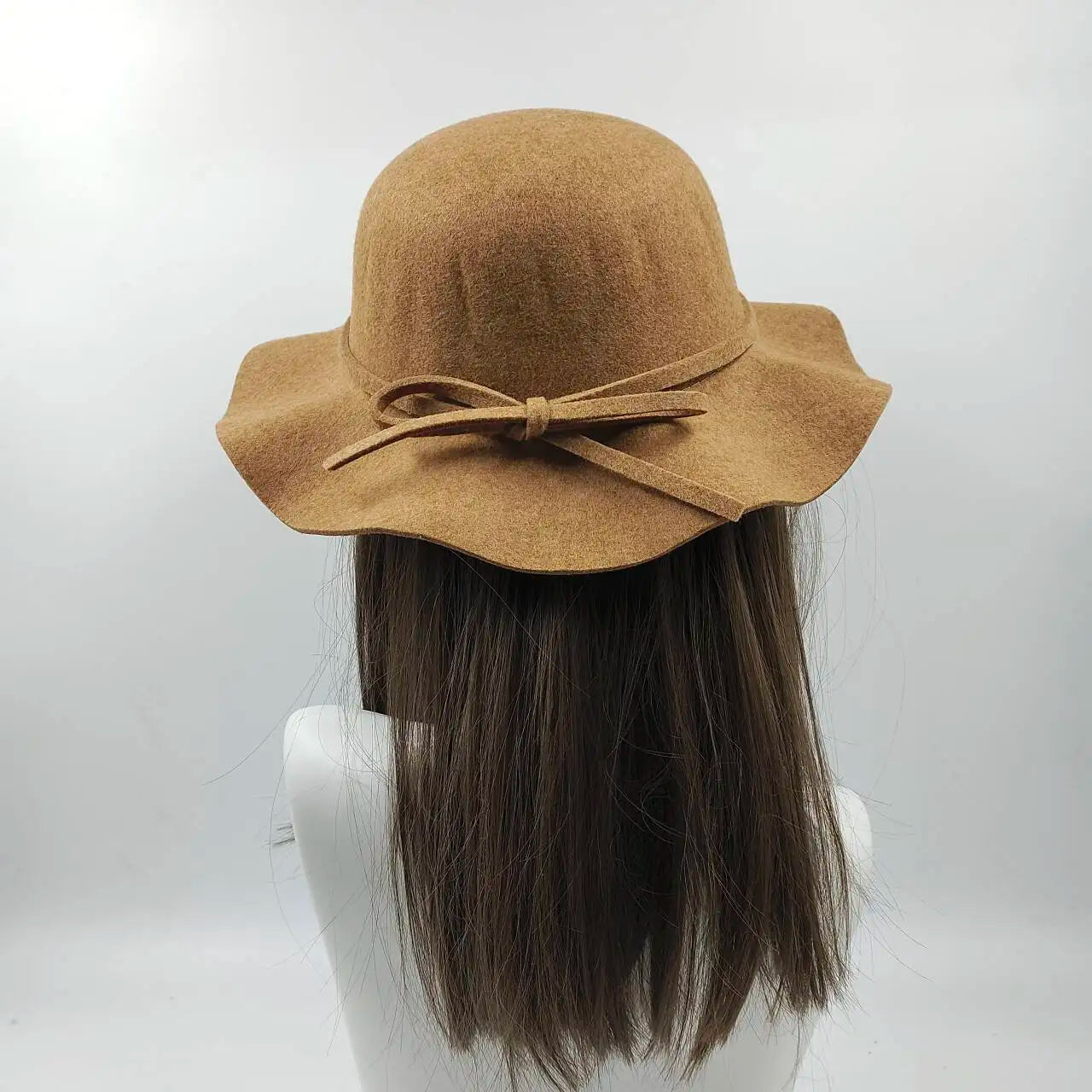 2025 NEW Fedora Hat Women's Autumn Wave Curled English Retro Versatile Fisherman Hat Fashion Hepburn Style Woolen Top Hat