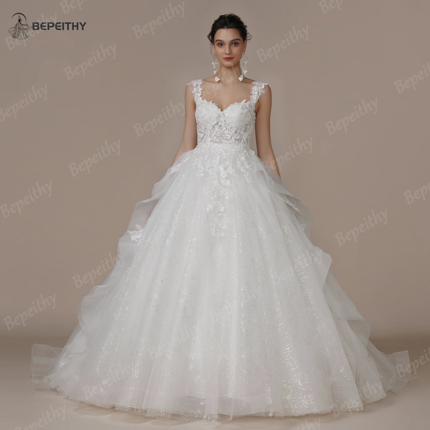 White Bridesmaid Dresses: Wedding Dresses For Bride Sleeveless Court Train Appliques