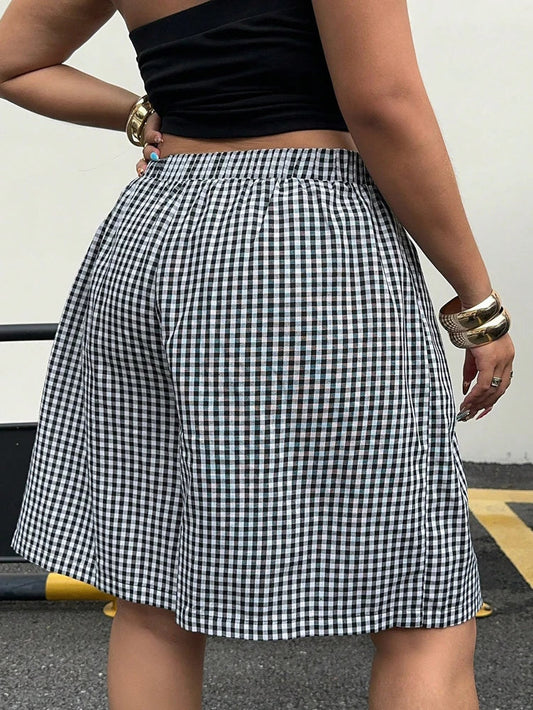 Ladies plus Size Spring Simple Casual Black White Plaid Shorts Wide Leg Pants Trousers for Women