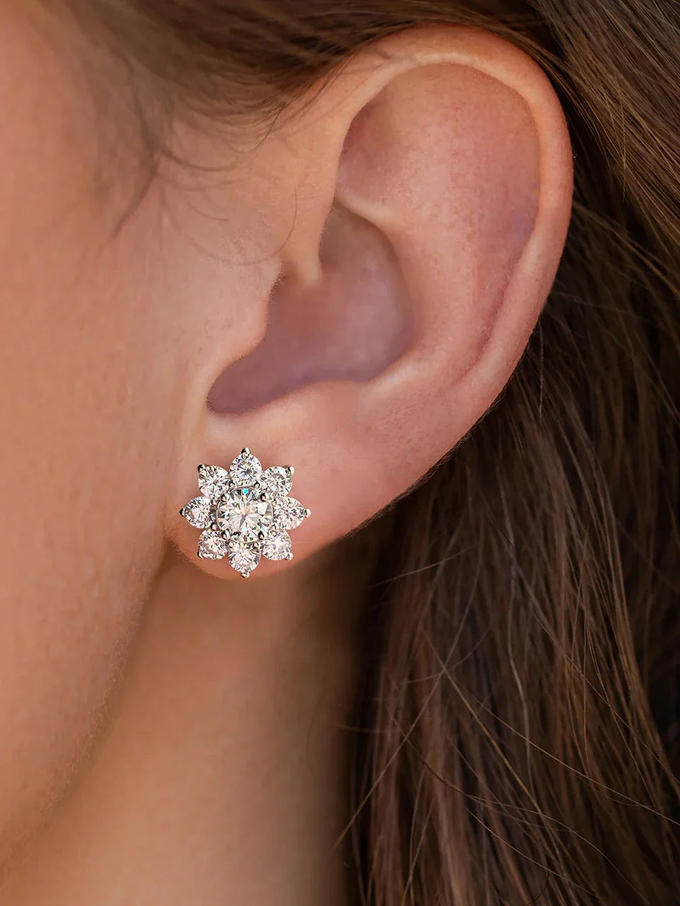 DW 0.5CT Moissanite Diamond Flower Stud Earrings for Women Real 925 Sterling Silver Solitaire Eternity Wedding Party Jewelry